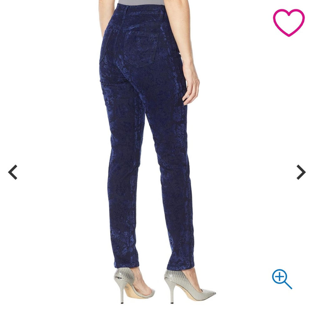 Diane Gilman Blue Skinny Jeans with Floral Embroidery 2P - Picture 3 of 7